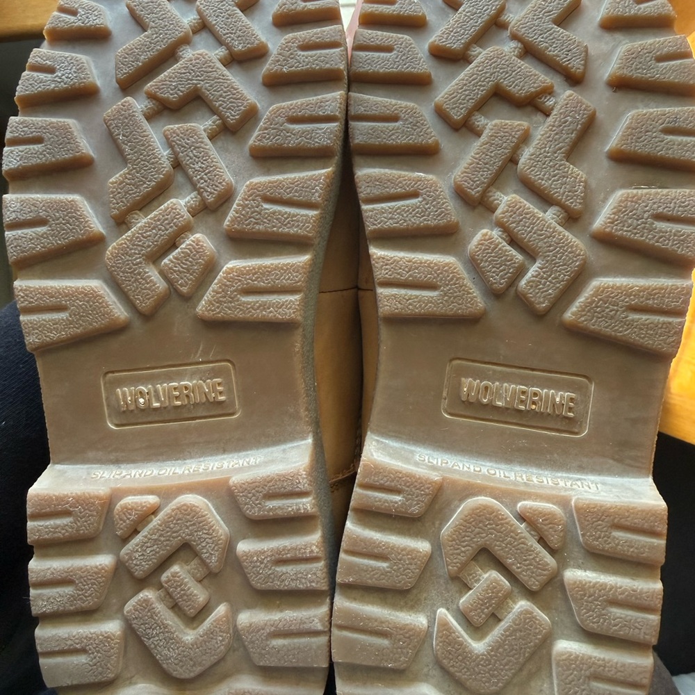 Wolverine Men’s Wheat Nubuck Work Boots 6” | Light Wear | Size 7 - Picture 4 of 7